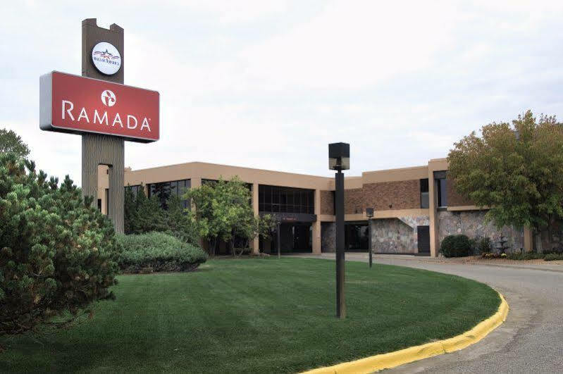 Ramada Msp Airport At The Mall Bloomington Exterior photo
